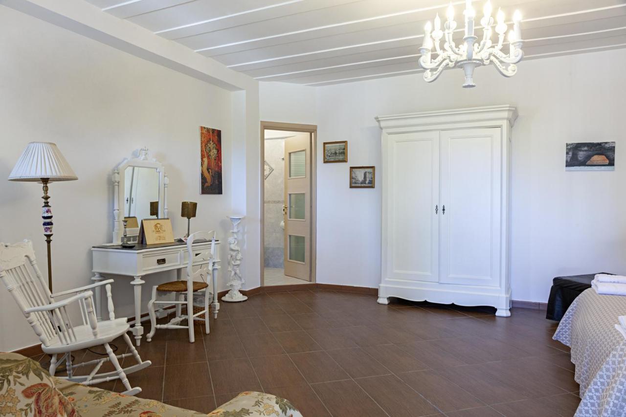 B&B Barletta Acasamia Con Parcheggio Privato 외부 사진